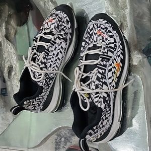 Mens Nike Air Max 98 AOP sz 11.5